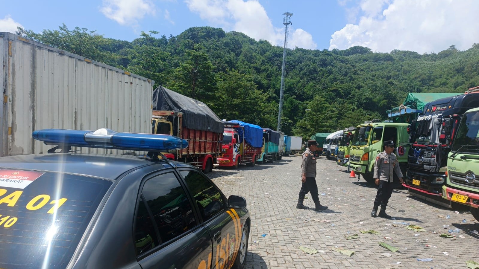 Kelancaran Arus Pengiriman Hewan Ternak di Pelabuhan Lembar