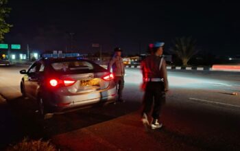 Cegah Kriminalitas, Polsek Labuapi Patroli Jalur Bypass BIL II