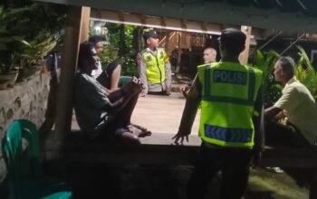 Patroli Dialogis Polsek Seteluk, Warga Dihimbau Waspada dan Jaga Lingkungan