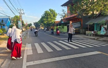 Polsek Rasanae Timur Laksanakan Pergelaran Rawan Pagi, Antisipasi Kemacetan dan Berikan Rasa Aman kepada Masyarakat