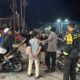 Patroli Malam, Bhabinkamtibmas Renteng Antisipasi Balap Liar dan Gangguan Kamtibmas