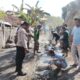 Manfaatkan Momen Gotong Royong, Bhabinkamtibmas Rite Tampung Aspirasi Warga Lewat Jumat Curhat