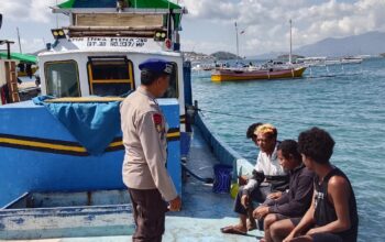 Sat Polairud Polres Bima Kota Gelar Patroli Dialogis, Ingatkan Nelayan Utamakan Keselamatan Berlayar