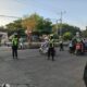 Strong Point Pagi, Unit Lantas Polsek Rasanae Barat Berikan Pelayanan dan Himbauan Keselamatan Berlalu Lintas di Depan MTsN 1 Kota Bima