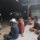 Polsubsektor Kawasan Lakey Gelar Patroli KRYD, Sasar Tempat Tongkrongan dan Imbau Warga Jaga Kamtibmas