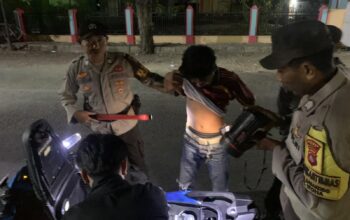 Persempit Ruang Gerak Para Pelaku Kriminal, Polsek Woha Laksanakan Kegiatan Patroli Strong Point Rinjani Presisi