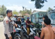 Jalin Kemitraan dengan Masyarakat, Bhabinkamtibmas Desa Lenek Duren Lakukan DDS dan Sambang