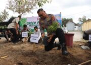 Kapolresta Loteng Bersama Bupati dan Forkopimda Tanam Pohon Dukung Green Policing.