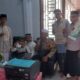 Kencitaan Masyarakat Terhadap Poliri, Pengurus Masjid Al-Amin Desa Rato Naik Mimbarkan Brigpol Angga Kusuma Jadi Khatib Sholat Jum,at