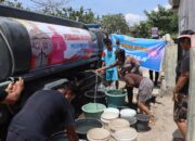 Sambut HUT Humas Polri ke-75, Polres Bima Kota Salurkan Air Bersih untuk Warga Terdampak Kemarau