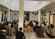 Sentuh Masjid Al Ahmad Rabakodo, Jajaran Polsek Woha Sapa Warga dan Titip Pesan Kamtibmas