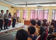 Satlantas dan Sikum Polres Bima Kota Edukasi Pelajar tentang Keselamatan Berlalu Lintas dan Stop Bullying