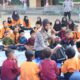Implementasi “Polisi Peduli Pendidikan”, Kapolres Sumbawa Sapa dan Salurkan Bantuan Peralatan Sekolah untuk Siswa SDN Omo